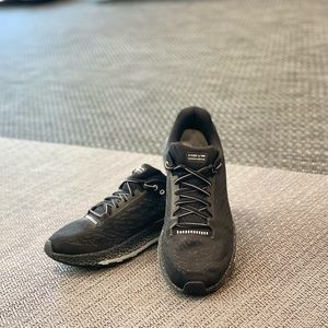 Hovr Machina Womens Running Shoes